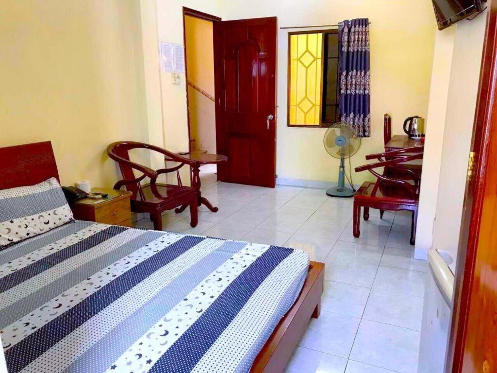 Son Tung - De Tham Street Khách sạn