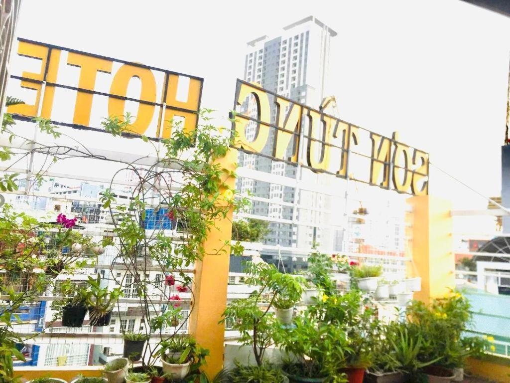 Son Tung - De Tham Street Khách sạn