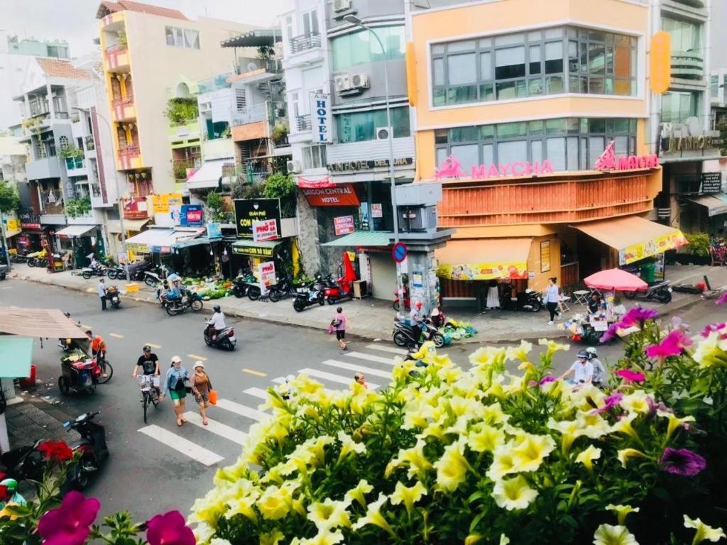 Khách sạn Son Tung - De Tham Street TP. Hồ Chí Minh
